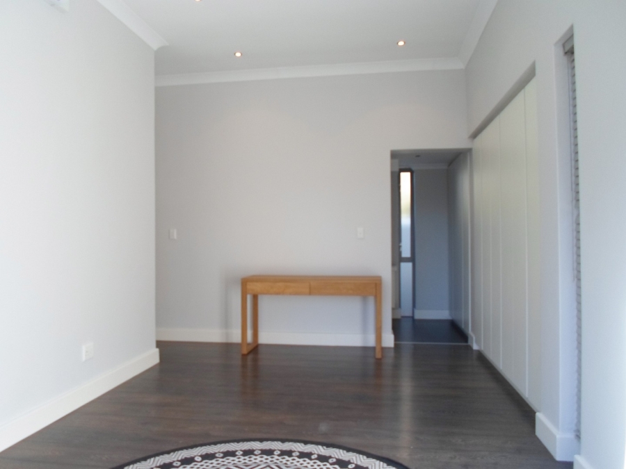 3 Bedroom Property for Sale in Vrykyk Western Cape